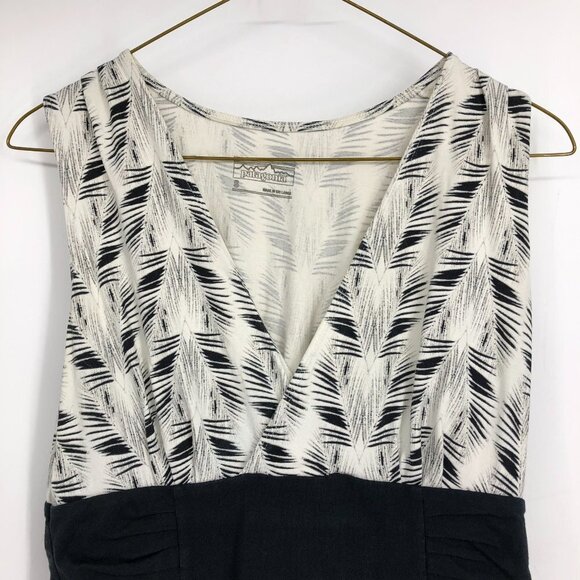 Patagonia Black & White ‘Margot’ Sleeveless Jersey Knit Fit &  Flare Dress S - Picture 5 of 16
